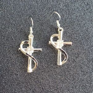 NWOT Silver Cross Earrings